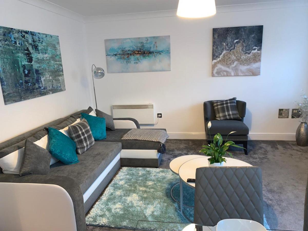 Absolute Stays At The Qube -Utilita-City Center-The Rep-Icc-Nia-Edgbaston Cricket-Free Wifi- Contractors-Sealife-Brindleyplace バーミンガム エクステリア 写真
